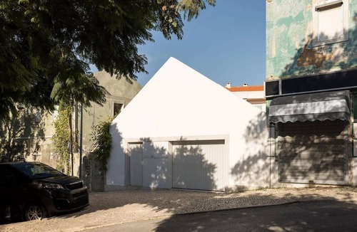 Paco De Arcos House | Luxury Villa in the heart of Historic Oeiras - Close to train and beach