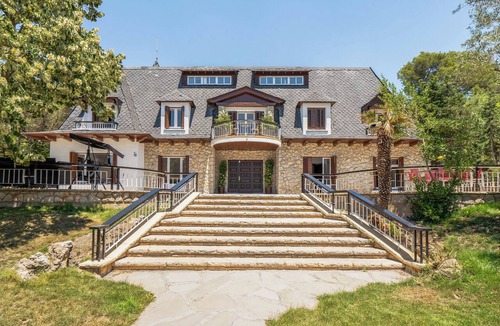 Begues House | Manor House with Pool · Garraf Natural Park · Sleeps 15