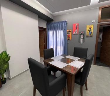 Duhur ash Shuwayr Hotel | Matar Residence Hotel Suites