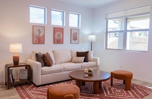 Cottonwood House | Mingus Muse