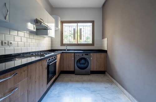 Nouaceur Apartment | Modern Apartment Near the Airport