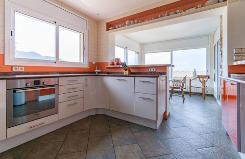 El Mas Fumats Villa | Modern Villa near Beaches