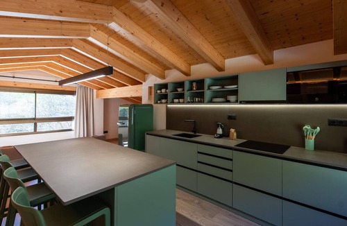Montardit de Baix Apartment | Mountain Loft Trencalòs, pets allowed