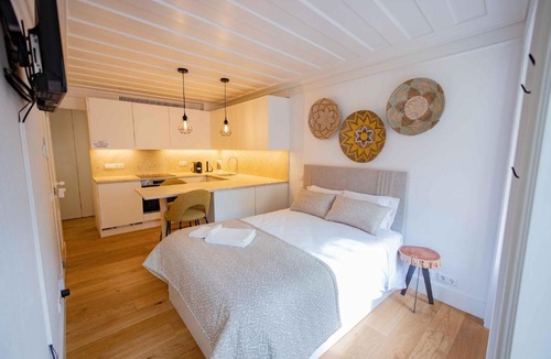 Sao Bento Apartment | New Lisbon Center Apartment