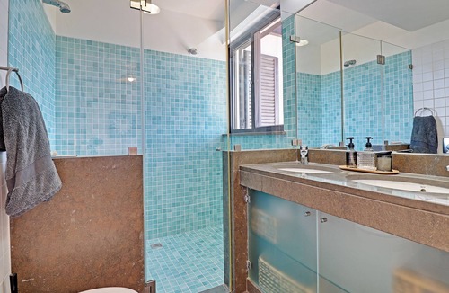 Cerro de Aguia House | New Spacious modern 3-bedroom townhouse with sea view