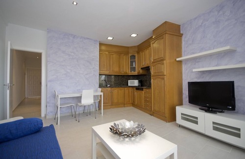 Santa Margarida Apartment | Nice apartment in front of the sea in Roses Inmosantos Oasis E3