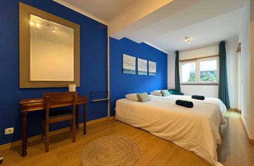 Oeiras House | Oeiras Beach House - 5BR - Sleeps 10 Near Lisbon & Cascais