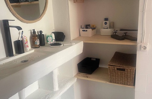 Roquetes Other | Off-grid paradise between the mountains and sea, between age-old olive groves