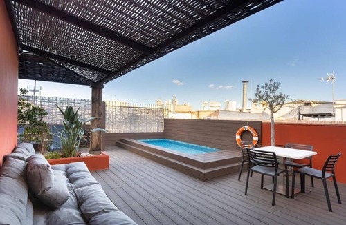 Gothic Quarter Apartment | Old Town building with rooftop terrace and pool! Unbeatable Location!