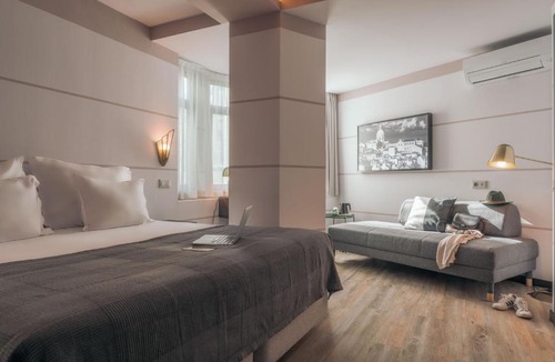 Santo Antonio Hotel | Pestana Lisboa Vintage City Center Suites