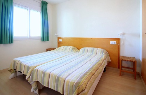 Santa Margarida Apartment | PORT CANIGÓ II 304 -Nice and bright apartment with views on the channels and pool, in Santa Margarita (Roses)