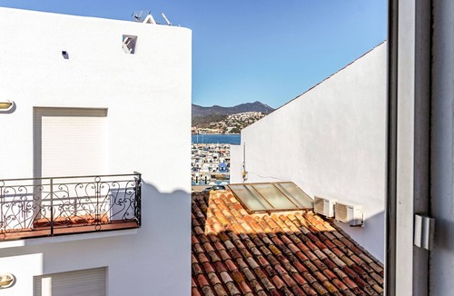 Llanca Apartment | Port Llançà 35 - Apartment in the port area