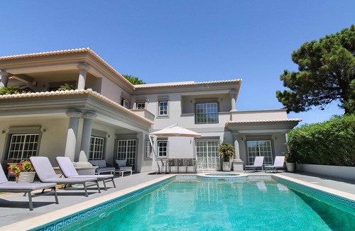 Vale do Garrao Villa | Portugal Algarve villa rental walking distance from the beach