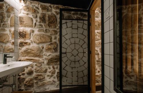 Old Town Hotel | Pou by Seaward Suites