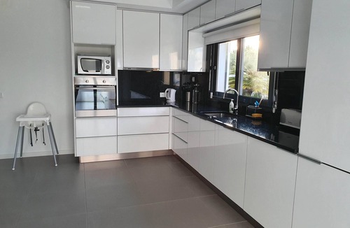 Nadadouro House | Prachtige Villa met Verwarmd Privé-zwembad Vlakbij de Oceaan en Lagune