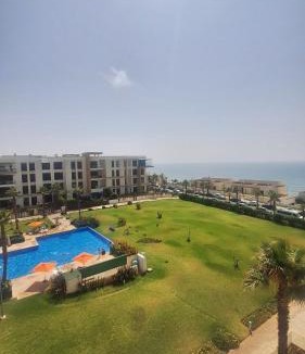 Plage des Nations Apartment | Prestigia Plage des Nations Vue Mer Directe Piscine 3 Chambres