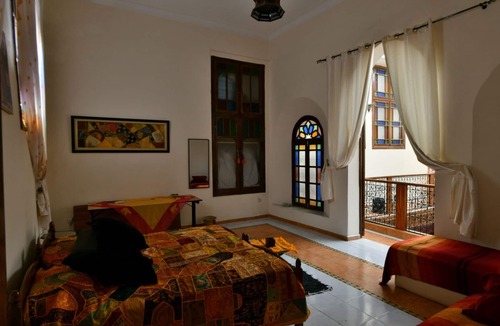 Meknes House | Rent a room in a riad for 3 people, including breakfast