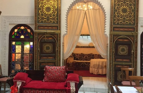 Meknes House | Rent a room in a riad for 3 people, including breakfast