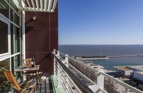 Parque das Nacoes Apartment | RENT4REST LISBON PARQUE DAS NAÇÕES 17TH FLOOR RIVER VIEW