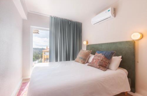 Barcarena Villa | Retreat Villa, Hot tub, BBQ, max 38 ppl
