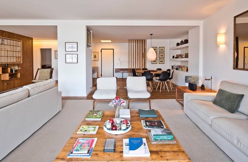 Santos Apartment | Ribeira 10 Time Out Market SPACE & BRIGHT