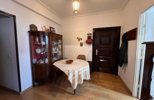 Racine Apartment | Romandie 2