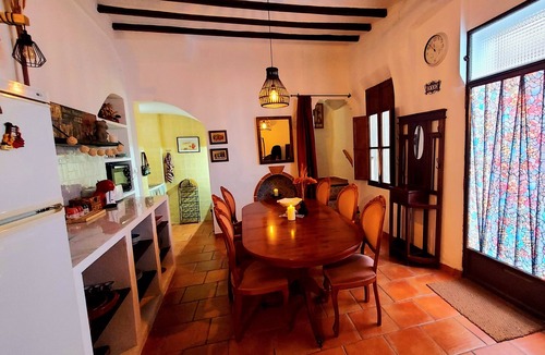 Callosa d' En Sarria House | Romantic Spanish house, Casa Amarilla in Costa Blanca, mountain views