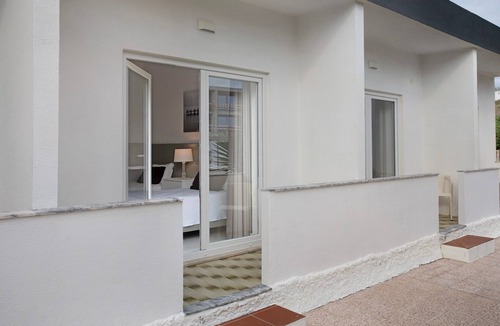 Ribamar Apartment | Room 'Twin 8' with Balcony and Wi-Fi