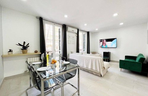 La Sagrada Familia Apartment | Sagrada Familia Gaudi
