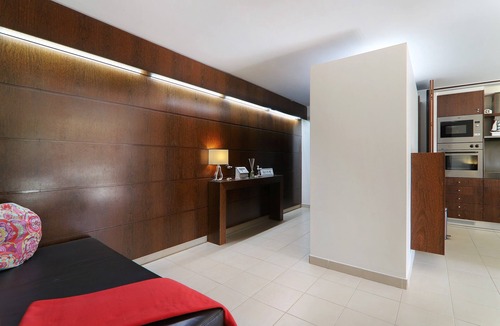 Salgados Apartment | Salgados 4Seasons Apartment with Pool, A/C, Wi-Fi, Garden & Balcony