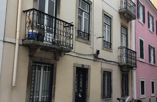 Misericordia Apartment | Santa Catarina- Bairro Alto - Great Location and Quiet Apartment