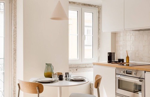 Sao Bento Apartment | Santa Catarina Urban Chic | Lisbon