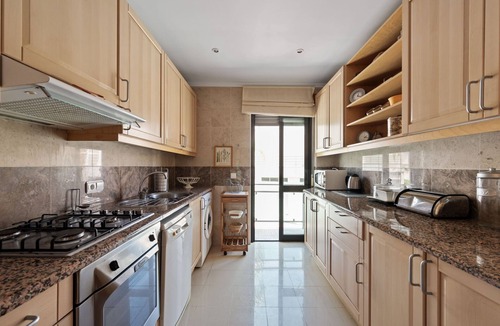 Santiago Apartment | Sesimbra Palames Beach & Pool Apartment (C133)
