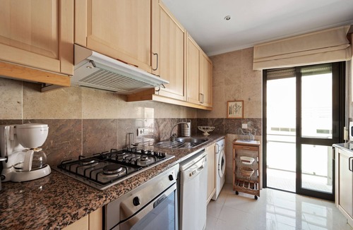 Santiago Apartment | Sesimbra Palames Beach & Pool Apartment (C133)