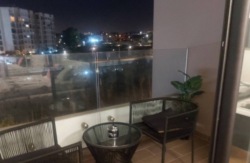 Casablanca Apartment | Short Stay Casablanca Chez Betty with rooftop swimming pool