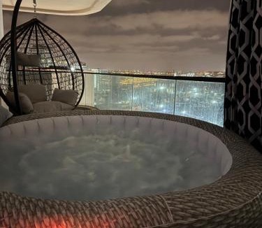 Casablanca Apartment | Skyline Retreat