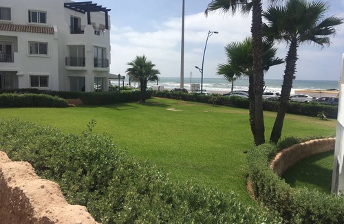 Tamariss Apartment | Small Riad facing the sea close to the best restaurants and small fishing port