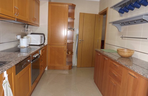 Olhos D'Agua Apartment | Solmar Garden View Apartment: Pool, Wi-Fi & Air Conditioning