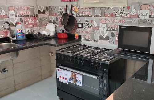Al-Basatin Apartment | Spacious apartment in October city close to Mall of Arabia [Families only]