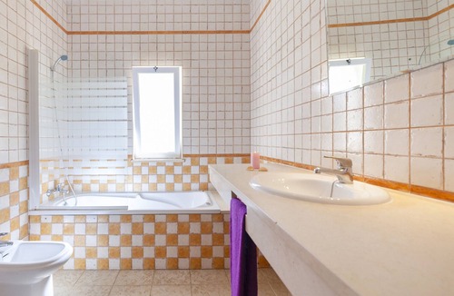 Cerro de Aguia Villa | SPACIOUS VILLA WITH STUNNING SEA VIEWS, PRIVATE POOL, FREE WI-FI, A/C & BBQ