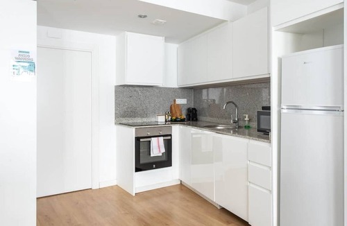Collblanc y La Torrassa House | StayCampNou estudio con balcón · Camp Nou · Fira