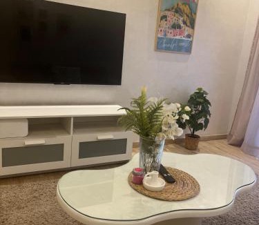 Ain Sebaa Apartment | Studio et place parking gratuite