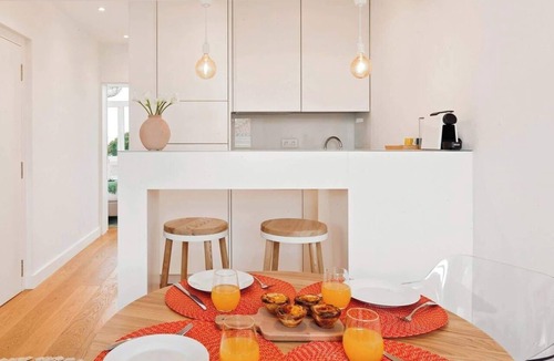 Belem Apartment | Stylish One BDR APT in Historic Belém