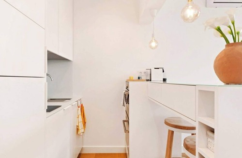 Belem Apartment | Stylish One BDR APT in Historic Belém