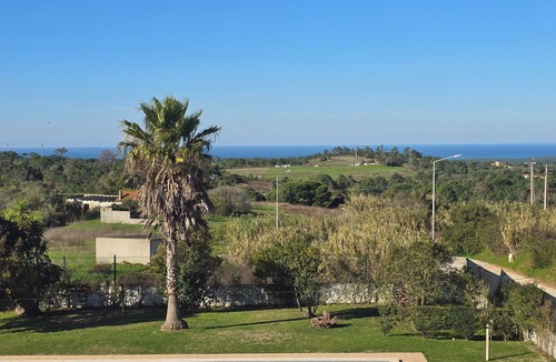 Zambujal Apartment | Sunset Apartment by Sesimbra Sun Sea