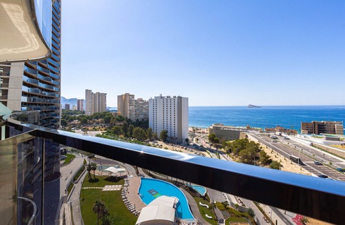 Benidorm Apartment | SUNSET WAVES apARTs by RB
