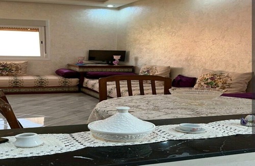 Martil Apartment | Superbé appartement bien équipé, situé à environ 700 métres de la Plage Martil