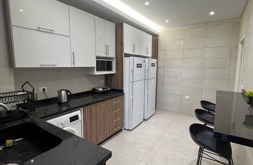 Beirut Apartment | Superb 3-bedroom apartment with 24/7 electricity in vibrant Beirut for up to 7