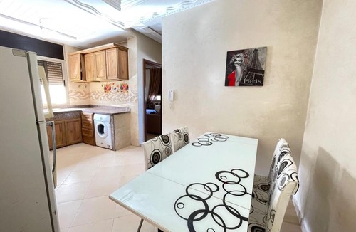 Sidi Bouzid Apartment | Superbe appartement avec piscine en face de la plage Sidi bouzid