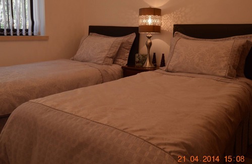 Amiais de Cima Apartment | Superior 3 bed apartment in remote location to relax & explore Central Portugal
